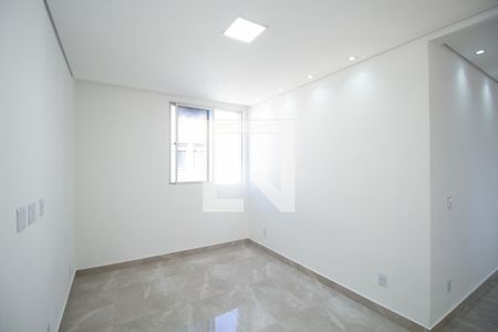 Sala de apartamento para alugar com 3 quartos, 92m² em Colégio Batista, Belo Horizonte