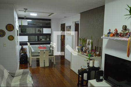 Sala de apartamento para alugar com 3 quartos, 81m² em Pechincha, Rio de Janeiro