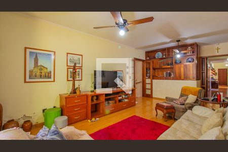 Sala de TV de casa de condomínio à venda com 4 quartos, 593m² em Jardim Novo Mundo, Jundiaí