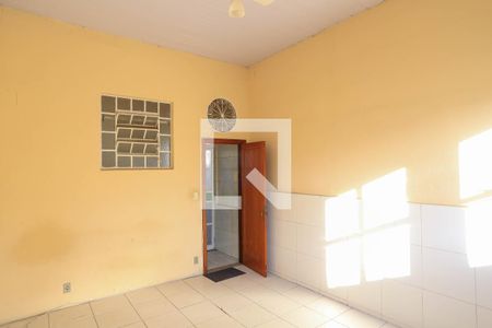 Sala/Quarto de kitnet/studio para alugar com 2 quartos, 50m² em Floresta, Belo Horizonte