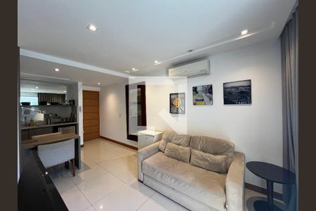 Sala de apartamento para alugar com 1 quarto, 37m² em Jacarepaguá, Rio de Janeiro