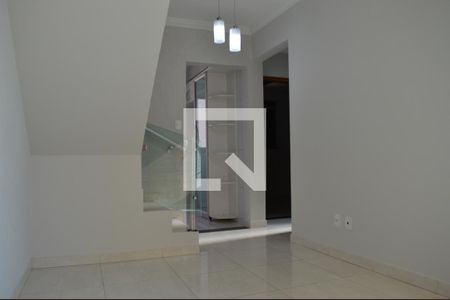 Sala de apartamento à venda com 3 quartos, 108m² em Alvorada, Contagem