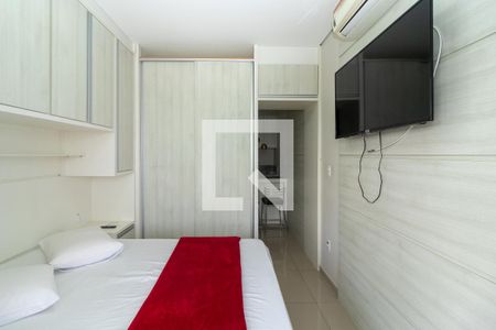 Quarto de apartamento para alugar com 1 quarto, 32m² em Granja Viana, Cotia