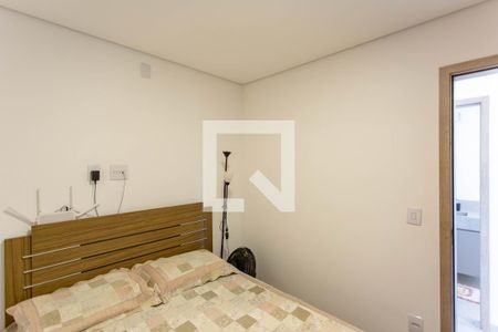 Quarto 1 de apartamento para alugar com 3 quartos, 84m² em Itapoã, Belo Horizonte