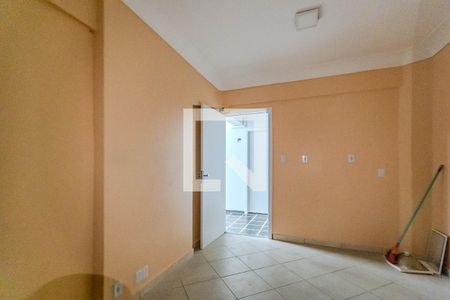 Sala/Quarto/Cozinha de kitnet/studio à venda com 1 quarto, 18m² em Centro Histórico, Porto Alegre