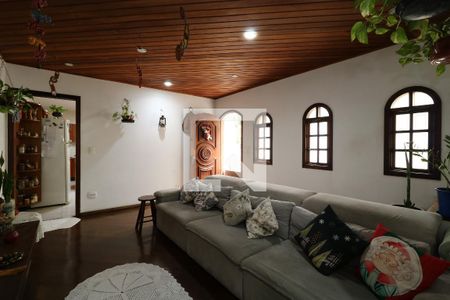 Sala de casa à venda com 5 quartos, 400m² em Santa Maria, Santo André