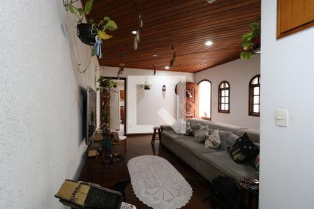 Sala de casa à venda com 5 quartos, 400m² em Santa Maria, Santo André