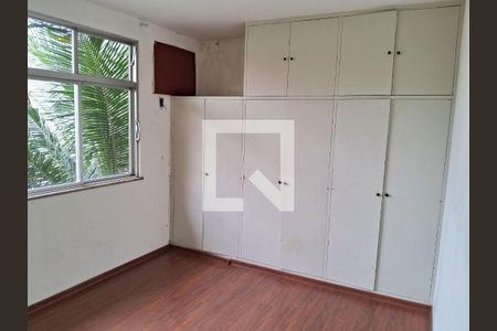 Casa à venda com 3 quartos, 236m² em Madureira, Rio de Janeiro