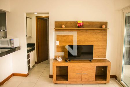 Sala de apartamento para alugar com 1 quarto, 56m² em Armação, Salvador