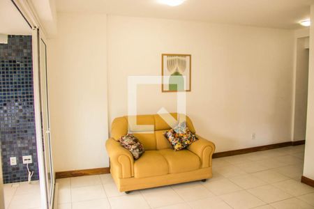 Sala de apartamento para alugar com 1 quarto, 56m² em Armação, Salvador