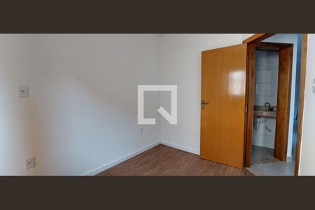 Quarto 1 suíte de apartamento para alugar com 2 quartos, 46m² em Parque das Nações, Santo André