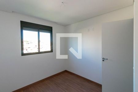 Quarto  de apartamento para alugar com 3 quartos, 69m² em Caiçara-adelaide, Belo Horizonte