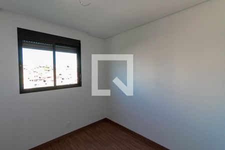 Quarto  de apartamento para alugar com 3 quartos, 69m² em Caiçara-adelaide, Belo Horizonte