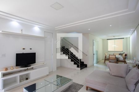 Sala de casa para alugar com 3 quartos, 180m² em Trevo, Belo Horizonte