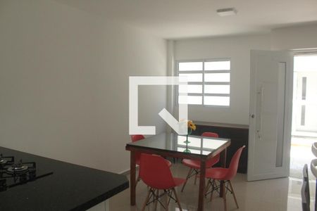 Casa de Condomínio para alugar com 3 quartos, 75m² em Campo Grande, São Paulo