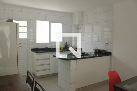 Casa de Condomínio para alugar com 3 quartos, 75m² em Campo Grande, São Paulo