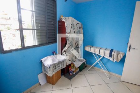 Quarto 2 de apartamento à venda com 2 quartos, 52m² em Jardim Mirna, Taboão da Serra