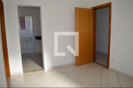 Sala de apartamento à venda com 2 quartos, 50m² em Arvoredo Ii, Contagem