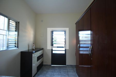 Quarto 1 de casa à venda com 3 quartos, 129m² em Jardim Oliveiras, Taboão da Serra