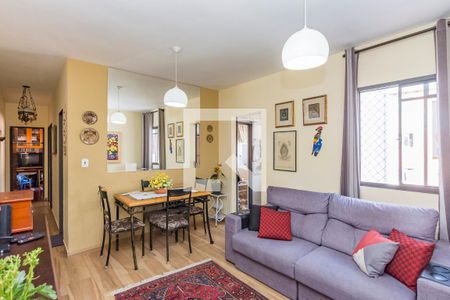 Sala de apartamento à venda com 3 quartos, 69m² em Caiçara-adelaide, Belo Horizonte