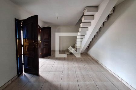 Sala de casa à venda com 3 quartos, 150m² em Santa Rosa, Niterói