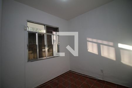 Quarto 1 de casa à venda com 2 quartos, 43m² em Vigário Geral, Rio de Janeiro