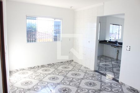 Sala de casa para alugar com 4 quartos, 115m² em Catiapoa, São Vicente