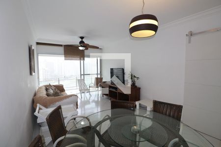 Sala de apartamento para alugar com 3 quartos, 110m² em Vila Luis Antonio, Guarujá