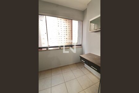 Varanda de apartamento para alugar com 2 quartos, 70m² em Jardim Goiás, Goiânia