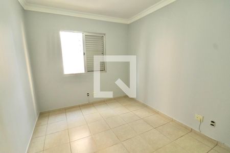 Quarto 1 de apartamento para alugar com 2 quartos, 70m² em Jardim Goiás, Goiânia