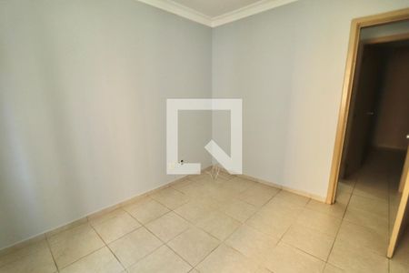 Quarto 1 de apartamento para alugar com 2 quartos, 70m² em Jardim Goiás, Goiânia