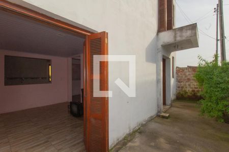 Garagem/Sala 2 de casa à venda com 3 quartos, 150m² em Estância Velha, Canoas