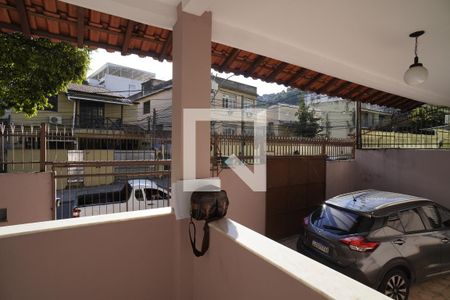 Sala de casa à venda com 3 quartos, 360m² em Santa Rosa, Niterói