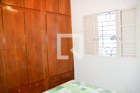 Quarto 1 de casa para alugar com 1 quarto, 287m² em Jardim Orlandina, São Bernardo do Campo