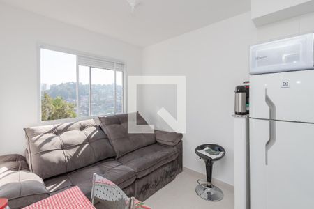 Sala/Cozinha de apartamento para alugar com 1 quarto, 28m² em Jardim Mirante, São Paulo