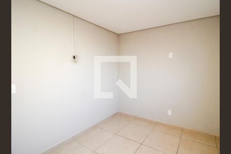 Quarto 2 de casa para alugar com 2 quartos, 60m² em São Geraldo, Belo Horizonte