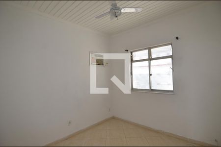 Quarto 1 de casa à venda com 3 quartos, 152m² em Olaria, Rio de Janeiro