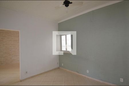 Sala de casa à venda com 3 quartos, 152m² em Olaria, Rio de Janeiro