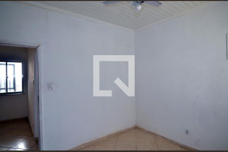 Quarto 1 de casa à venda com 3 quartos, 152m² em Olaria, Rio de Janeiro