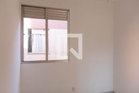 Quarto de apartamento à venda com 3 quartos, 64m² em Camargos, Belo Horizonte