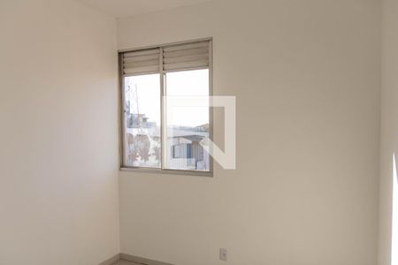 Quarto de apartamento à venda com 3 quartos, 64m² em Camargos, Belo Horizonte