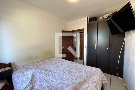 Quarto  de casa à venda com 2 quartos, 80m² em Alto dos Pinheiros, Belo Horizonte