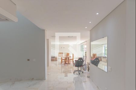 Sala de casa para alugar com 5 quartos, 638m² em Swiss Park, Campinas