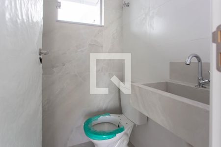 Lavabo de casa à venda com 2 quartos, 112m² em Planalto, Belo Horizonte