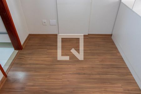 SALA de kitnet/studio à venda com 1 quarto, 40m² em Bosque, Campinas