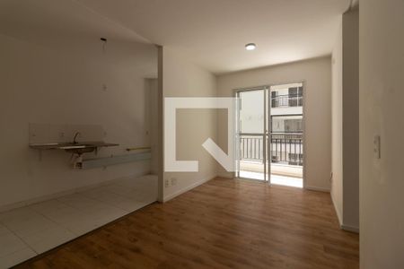 Sala de apartamento para alugar com 2 quartos, 56m² em Jardim Recanto Suave, Cotia