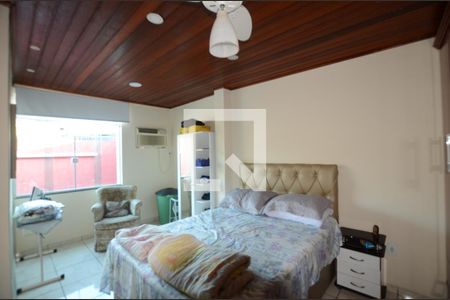 Quarto 1 Suite de casa à venda com 4 quartos, 230m² em Irajá, Rio de Janeiro