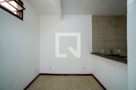 Sala de apartamento à venda com 1 quarto, 50m² em Piratininga, Niterói