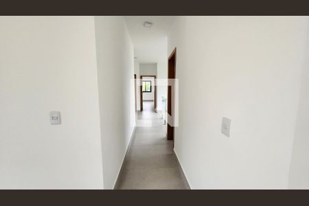 Corredor  de casa de condomínio à venda com 4 quartos, 208m² em Jardim Gramadão I, Jundiaí