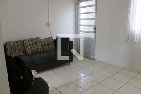 Sala de apartamento para alugar com 2 quartos, 60m² em Eymard, Belo Horizonte